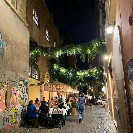 Apartment The Artist's Nest - Trastevere- Rom